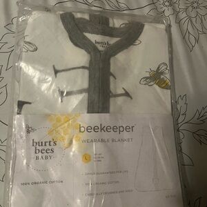 Burt's Bees Baby Organic Cotton Beekeeper wearable blanket